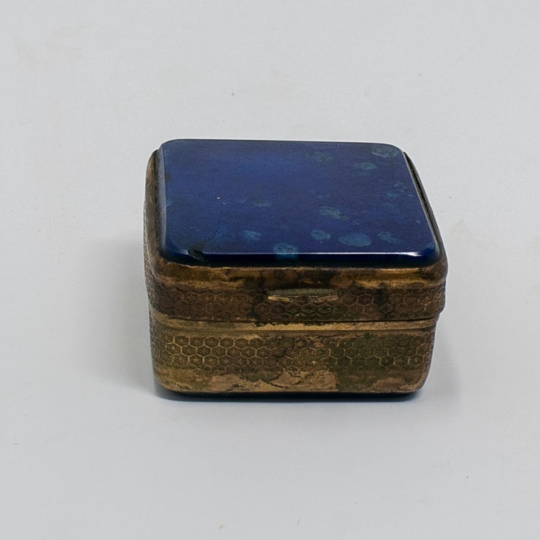 Caja de Metal con Tapa de Lapislázuli y Decoración Grabada, España, de los Años 50