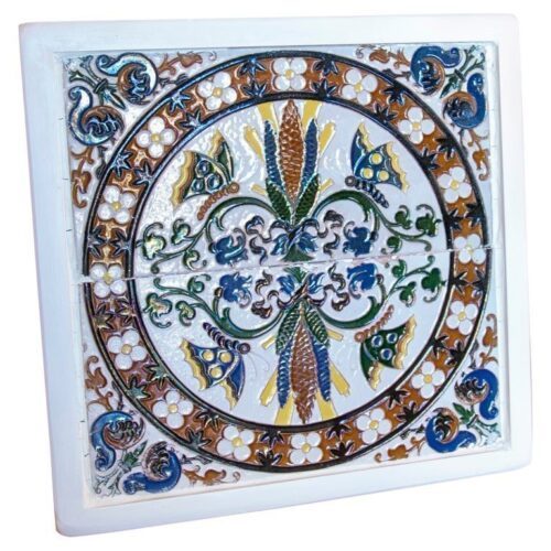 Azulejo decorativo español de los años 50 enmarcado en madera en diferentes colores