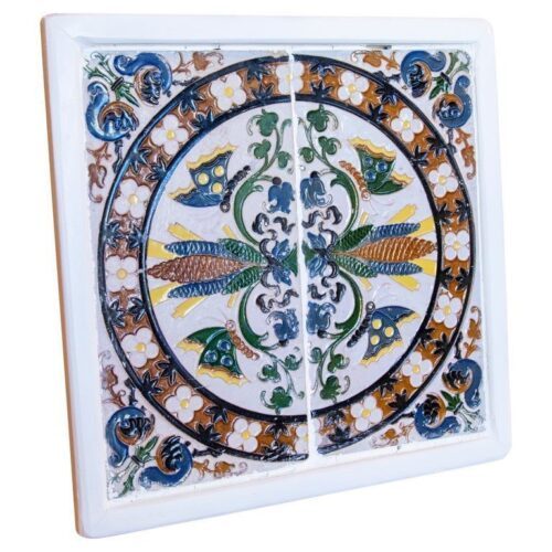 Azulejo decorativo español de los años 50 enmarcado en madera en diferentes colores