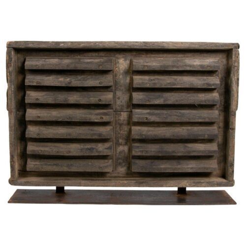 Molde de madera para fabricar balaustradas con base decorativa de hierro