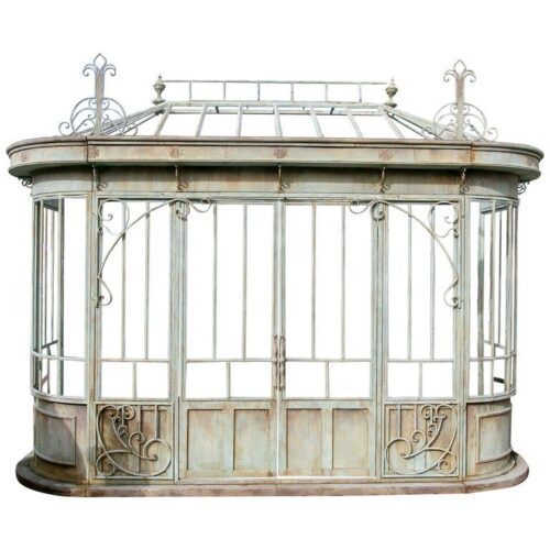 Pabellón de Hierro Fundido con Cúpula