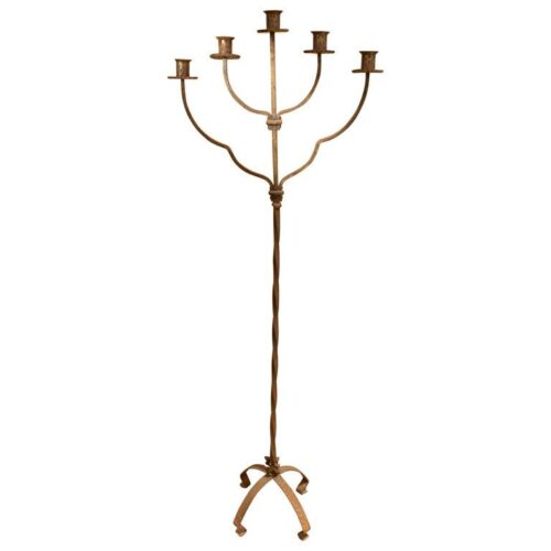 Candelero de pie de cinco brazos de hierro forjado antiguo de los años 70