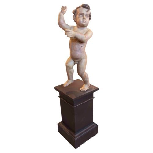 Escultura clásica Putti de 1750 sobre pedestal de estilo neoclásico